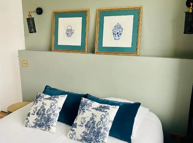 D'hotes Bibicheri Bed and breakfast 5*